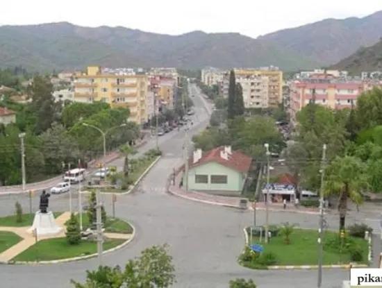 Ortaca Merkezde Fethiye, Muğla Anayola Sıfır  539 M2 Ticari Arsa Satılık