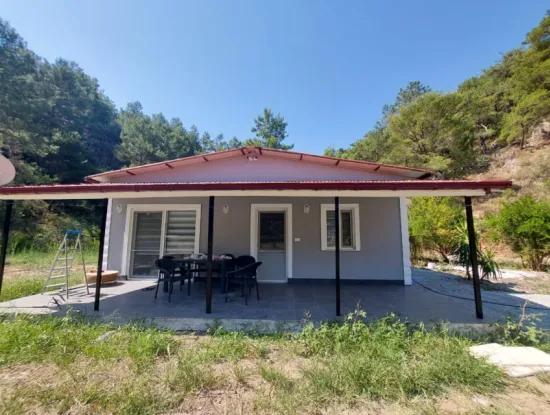 Muğla Dalyan’da Doğayla İç İçe 1.000 M² Arsa İçinde 3+1 Müstakil Tek Katlı Eşyalı Kiralık Ev