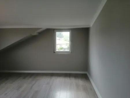 Muğla ,Köyceğiz, Gülpınar Da Göl Manzaralı, Bağımsız Mutfak 170 M2, 4+1 Lüks Daire Satılık.