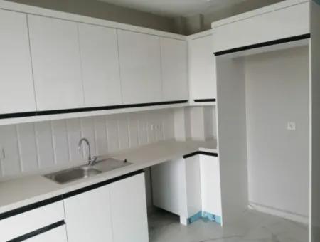 Muğla ,Köyceğiz, Gülpınar Da Göl Manzaralı, Bağımsız Mutfak 170 M2, 4+1 Lüks Daire Satılık.