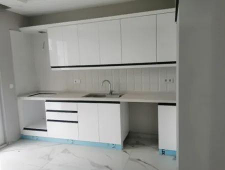 Muğla ,Köyceğiz, Gülpınar Da Göl Manzaralı, Bağımsız Mutfak 170 M2, 4+1 Lüks Daire Satılık.