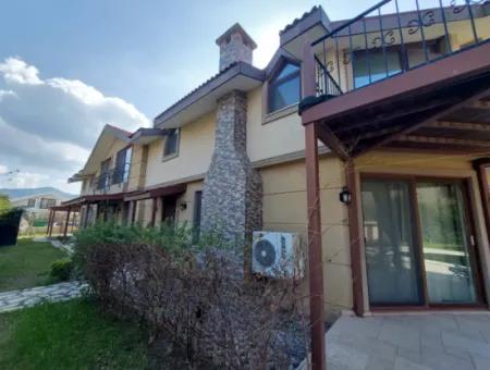 Muğla Dalyanda Kanala Sıfır 2+1 Site İçerisinde Satılık Villa