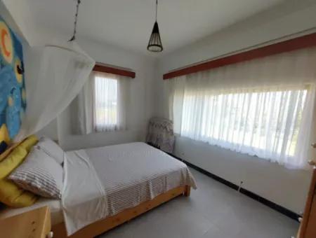 Muğla Köyceğiz Kavakarasında  2400 M2 Arsada 2 Adet 1+1  Daire Kiralık