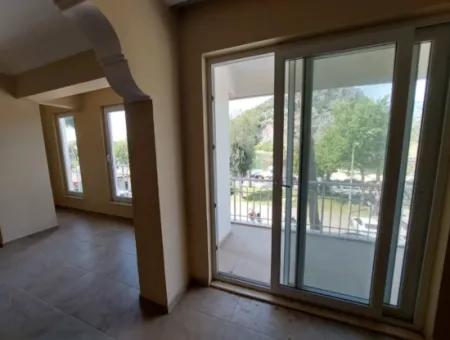 Muğla Dalyanda 2+1 Kanal Manzaralı Daire Kiralık