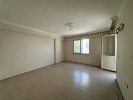 Ortaca Merkez De 3+1 Kapalı Mutfak Daire Satılık