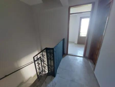 Dalyan Merkezde 2+1 Eşyasız Dubleks Kiralık