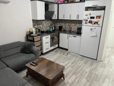 Cumhuriyet De 1+1 Daire Satılık
