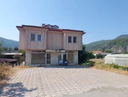 Muğla  Ortaca  Okçular Dalyan Karayoluna Sıfır Konumda Ticaretin Kalbinde Fırsat Dükkan Kiralık!