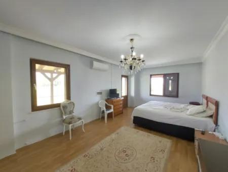 Mugla Dalyanda 7 500 M2 Nar Bahçesinde 5+1 Yüzme Havuzlu Lüks Tripleks Satılık