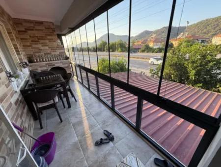 Ortacada Dalyan Yoluna Sıfır Müstakil 2,5 Katlı Bina Satılık.