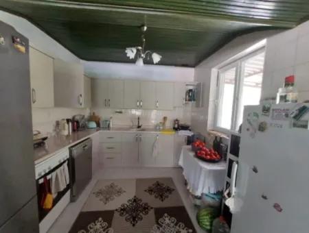 Muğla Ortaca Okçular’da Yüzme Havuzlu, Dağ Ve Doğa Manzaralı Müstakil Ev Satılık