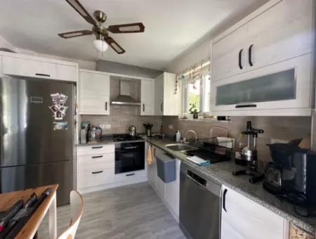 Ortaca Mergenli De 417 M2 Arsa İçerisinde 130 M2 Villa Satılık