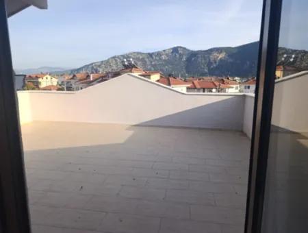 Ortaca Dalyanda Yüzme Havuzlu 80 M2, 2+1 Eşyalı Daire Kiralık