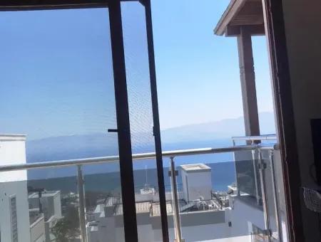 Bodrum Yalıkavakta Satılık Ful Deniz Manzaralı Villa